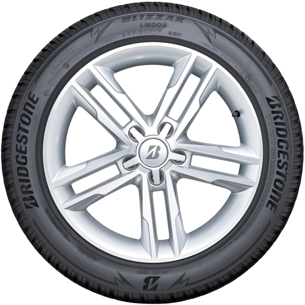 Легковая шина Bridgestone Blizzak LM005 265/50 R20 111V