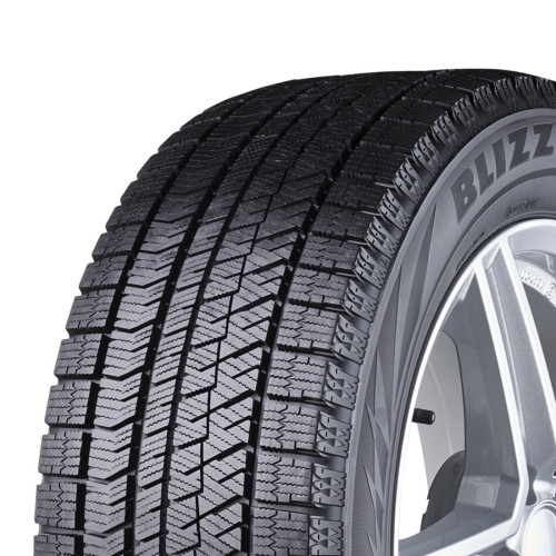 Легковая шина Bridgestone Blizzak Ice 245/50 R18 104T