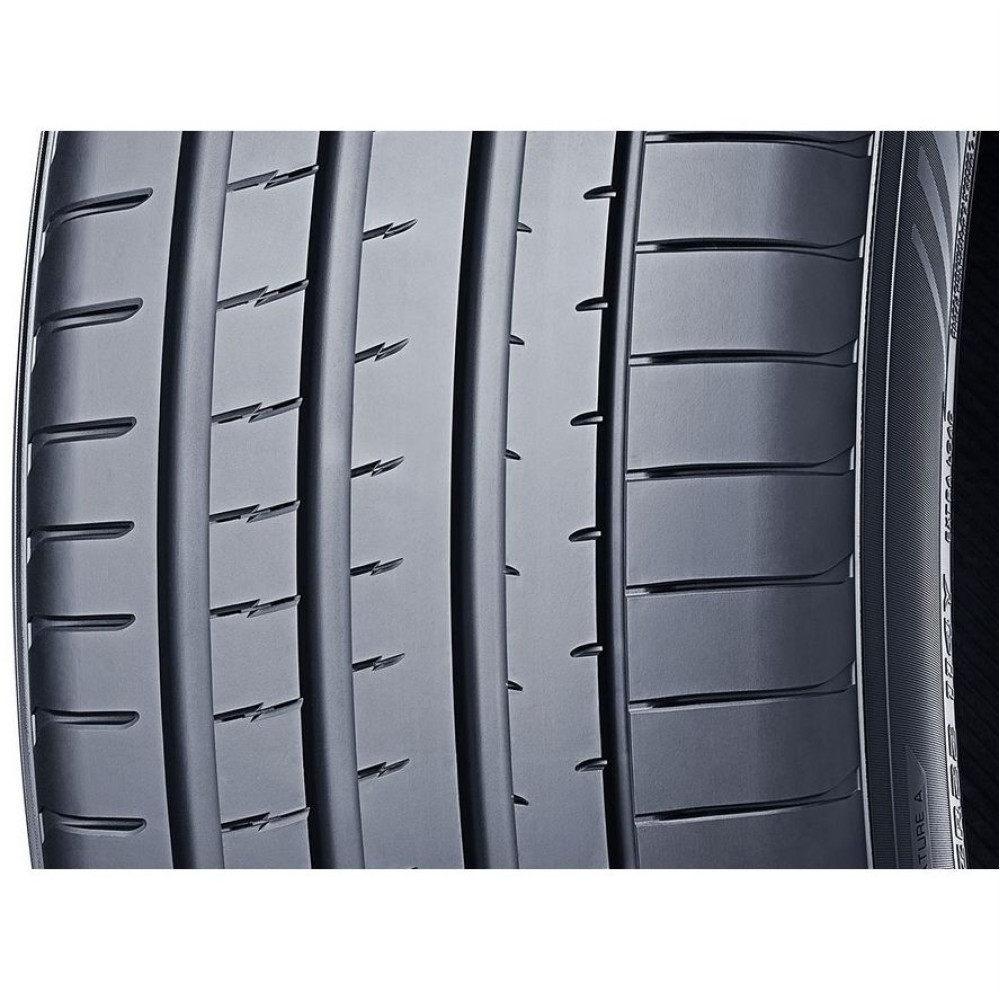 Легковая шина Yokohama Advan Sport V107 245/35 R21 96Y