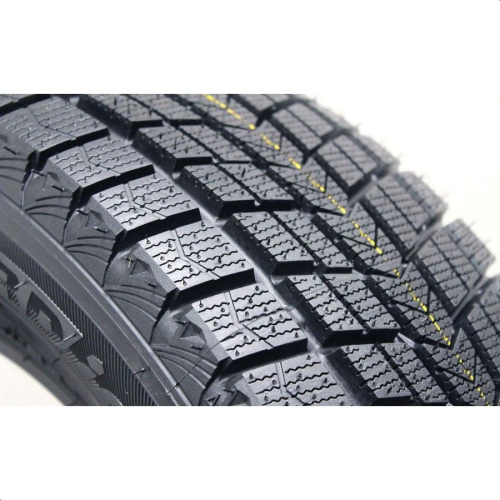 Легковая шина Nexen Winguard Ice Plus 195/55 R15 89T
