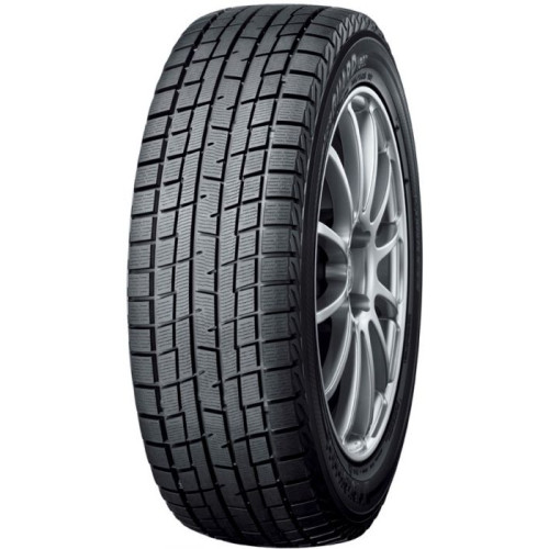 Легковая шина Yokohama Ice Guard Studless IG30 235/45 R17 94Q
