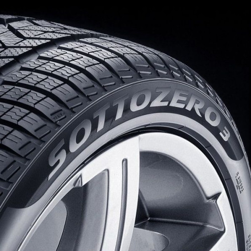 Легковая шина Pirelli Winter Sottozero III RunFlat 245/40 R19 98V