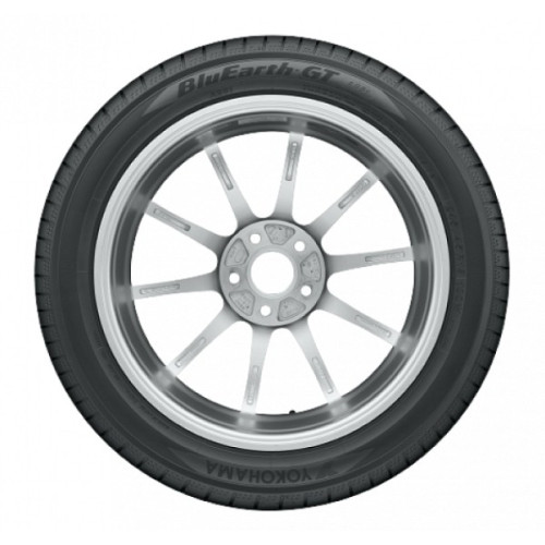 Легковая шина Yokohama BluEarth-GT AE51B 215/55 R17 94V