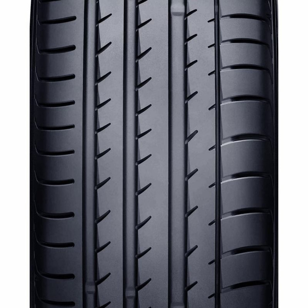Легковая шина Yokohama Advan Sport V105T 315/40 R21 111Y
