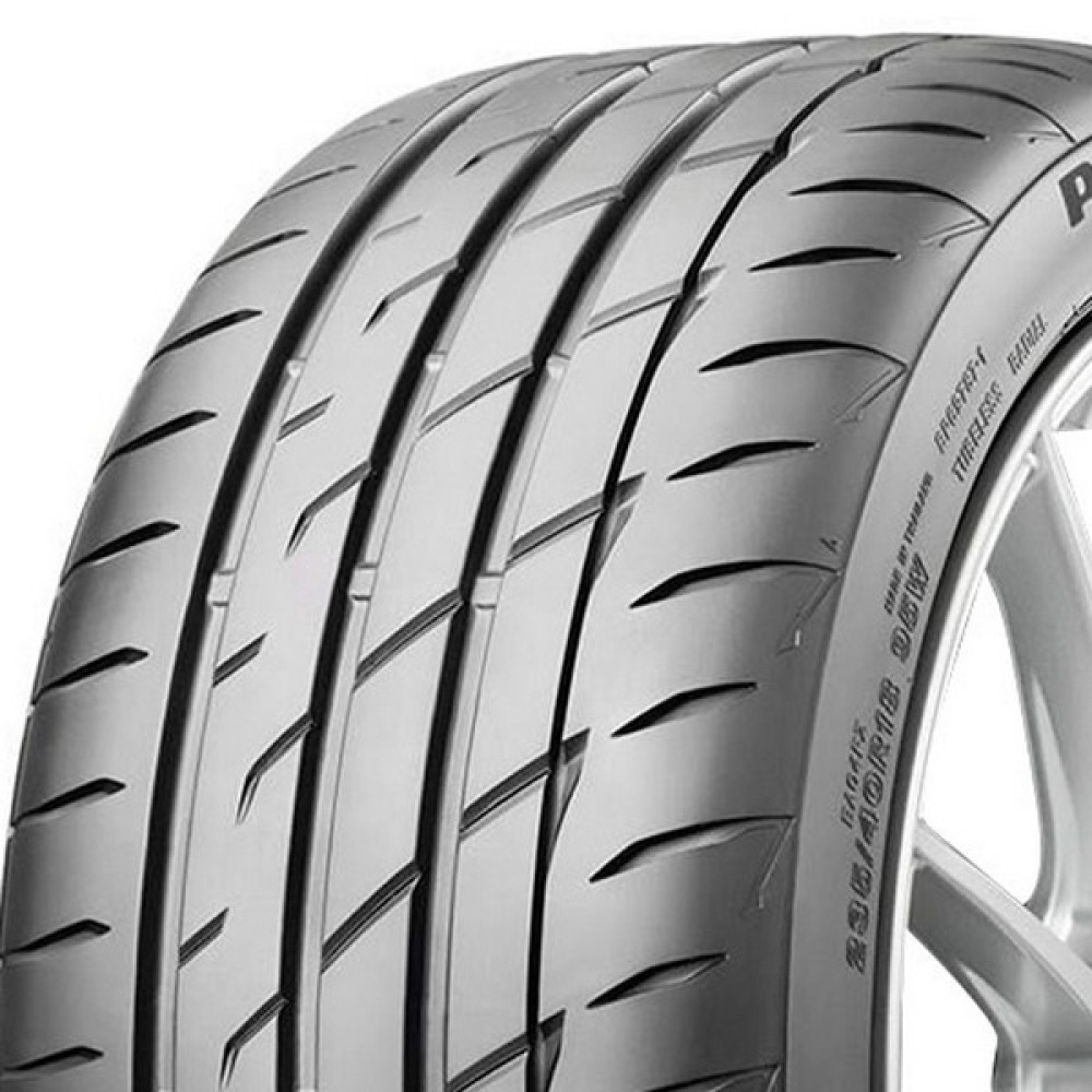 Легковая шина Bridgestone Potenza RE004 Adrenalin 215/45 R17 91W
