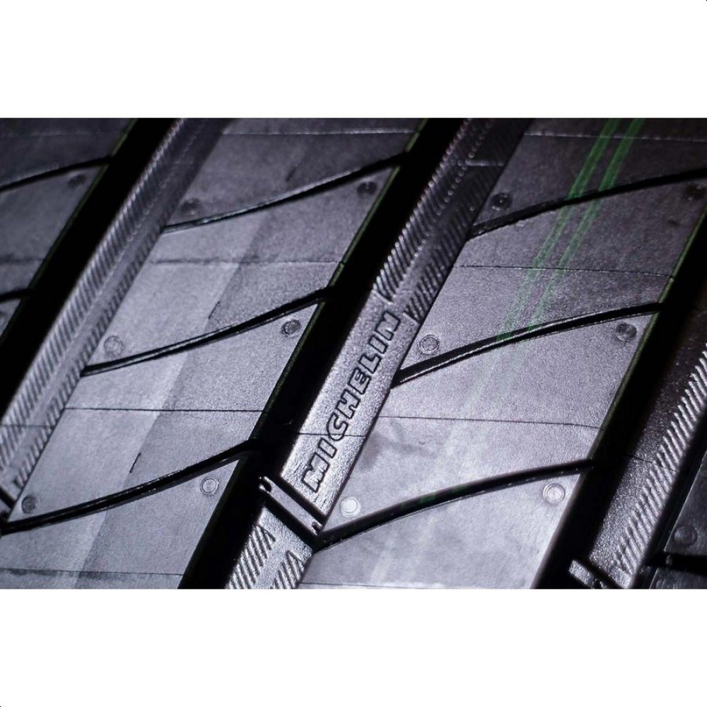 Легковая шина Michelin Primacy 4 RunFlat 225/50 R18 95V